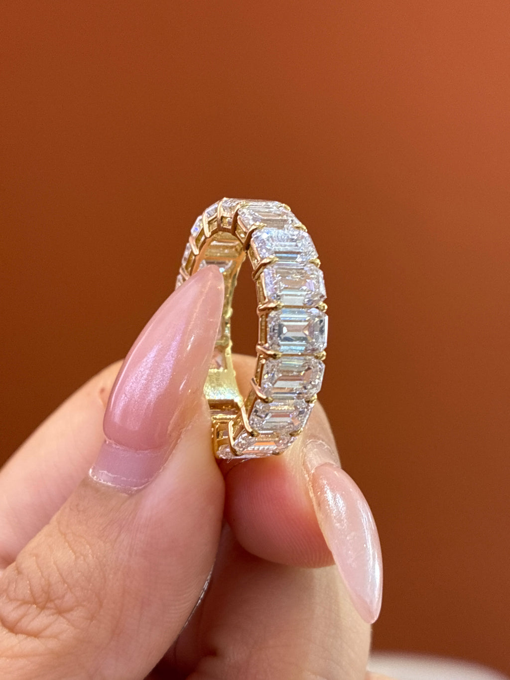 for alp 18k Yellow gold emerald eternity band, 9.38 carats total D/vvs2