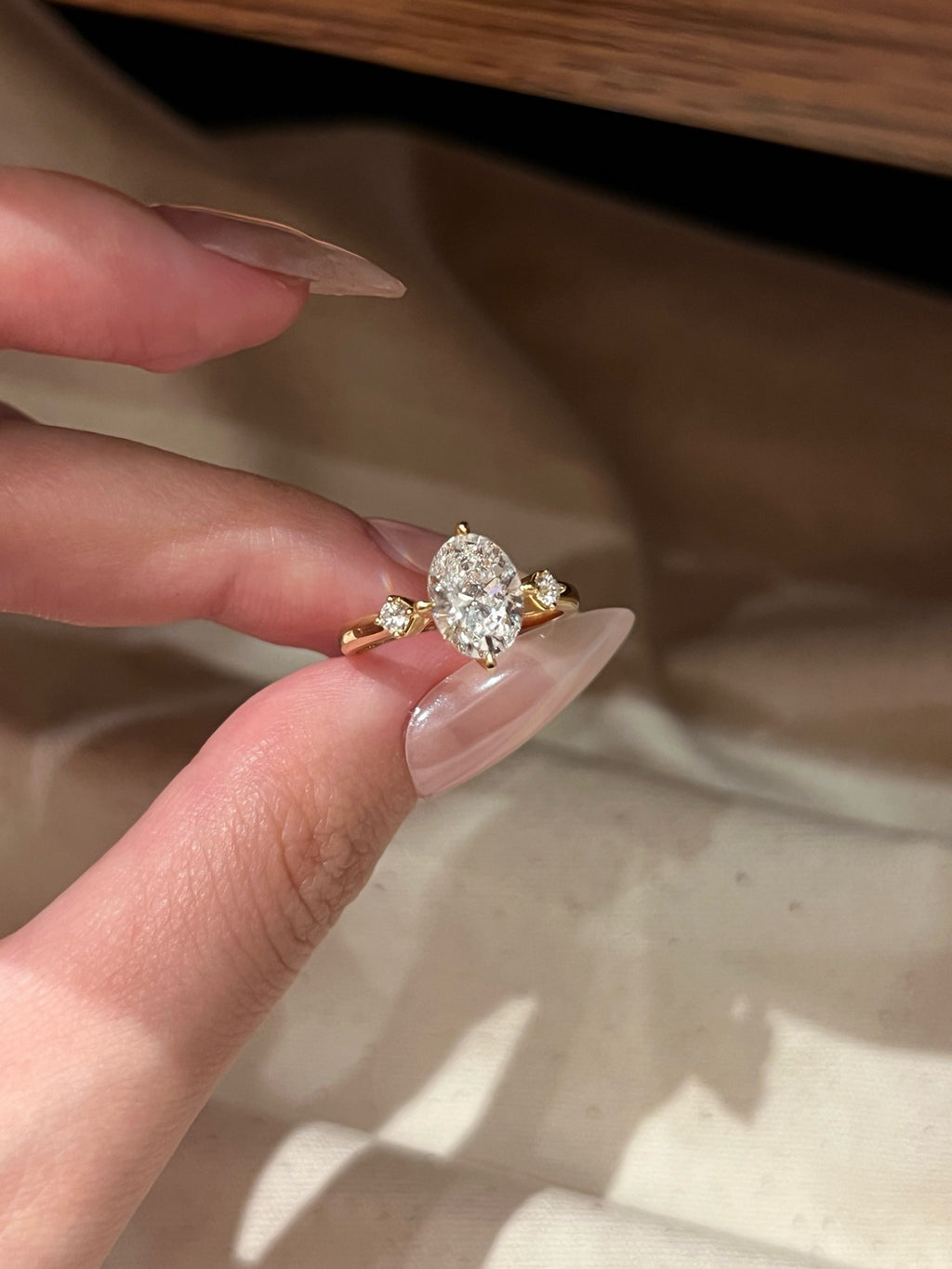 1.0ct Oval Shape Lab Grown Diamond Ring | Twisted Pavé Band with Round Diamond Accents | Gold