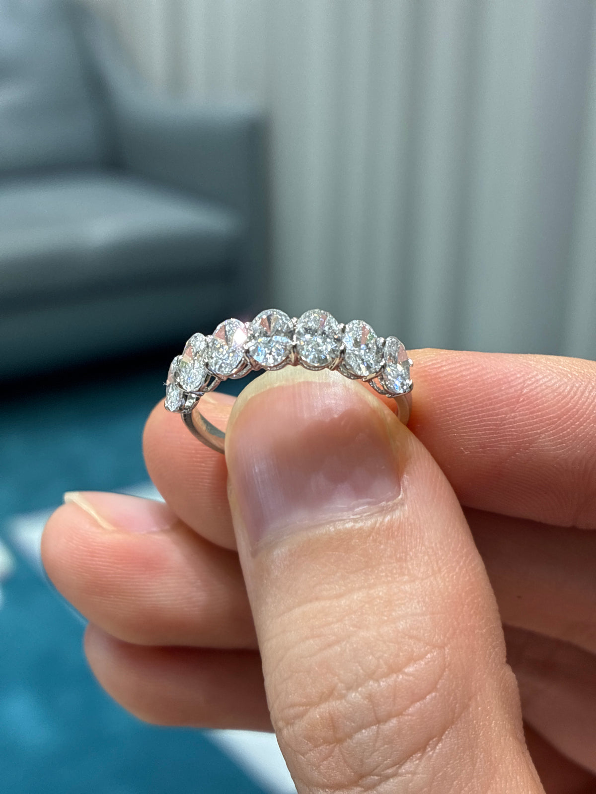 For Rortiz 18k white gold oral cut 2.2ct