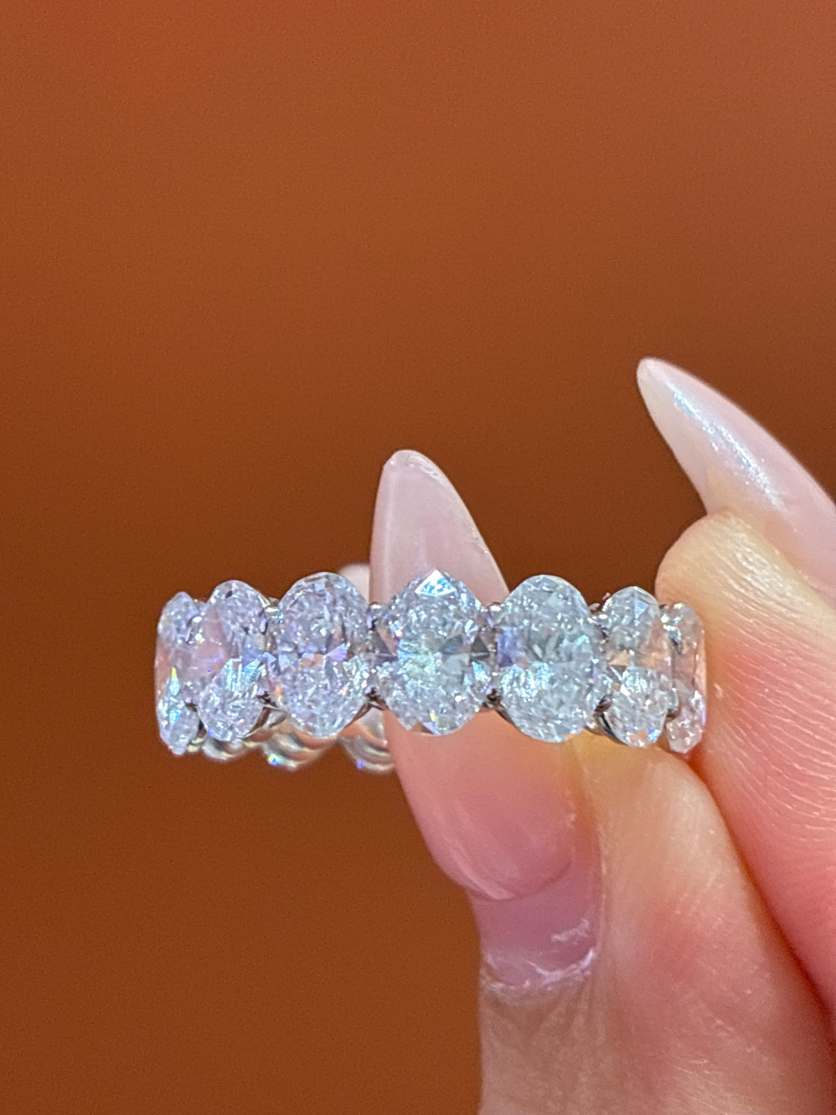 for sisi de arms 18k Oval diamond eternity band, total carat weight 7.8 carats D/VVS2