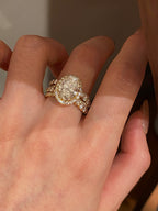 2.5 Carat Round Brilliant Cut Diamond Halo Ring 18K Yellow Gold