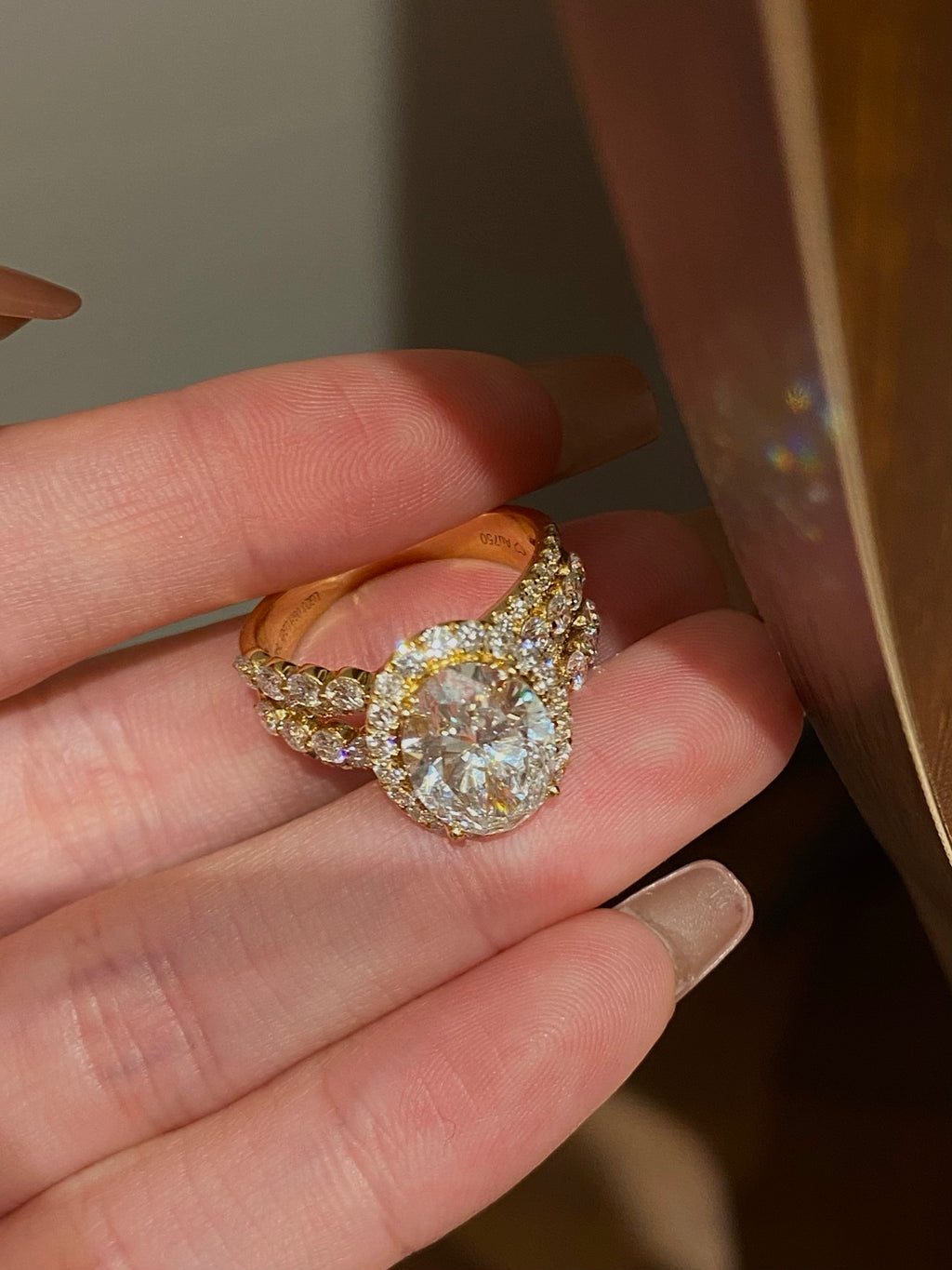 2.5 Carat Round Brilliant Cut Diamond Halo Ring 18K Yellow Gold