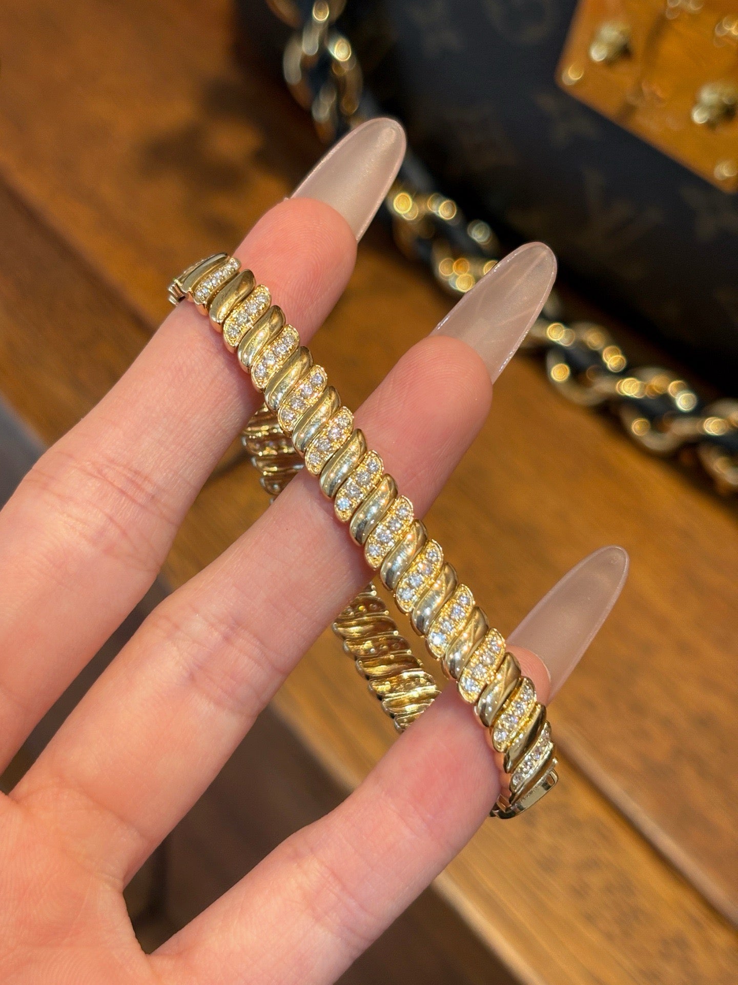 Diamond Pavé Link Bracelet | Round Brilliant Cut Diamond Chain Bracelet | 18K Yellow Gold Luxury Jewelry