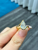 For Kathleen both 18k oval yellow gold 2ct D/vvs +pear shape 3ct F/VVs