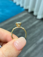 For Kathleen both 18k oval yellow gold 2ct D/vvs +pear shape 3ct F/VVs