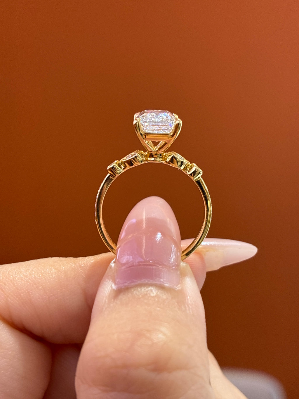 for rox 18k yellow gold 3-carat Emerald cut diamond ring D/vvs1